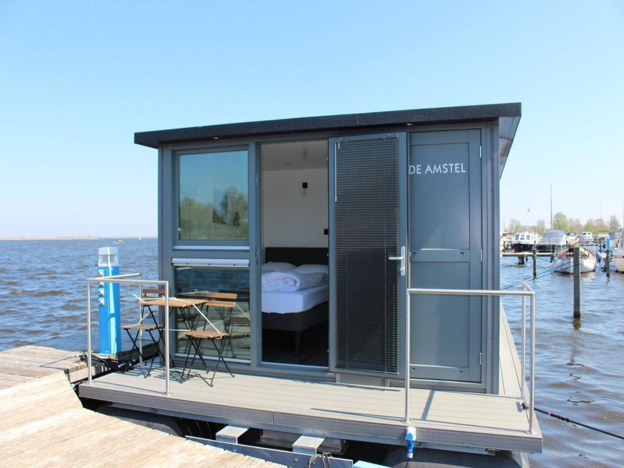 Modern Houseboat With Air Conditioning Located In Marina Uitgeest Exterior foto